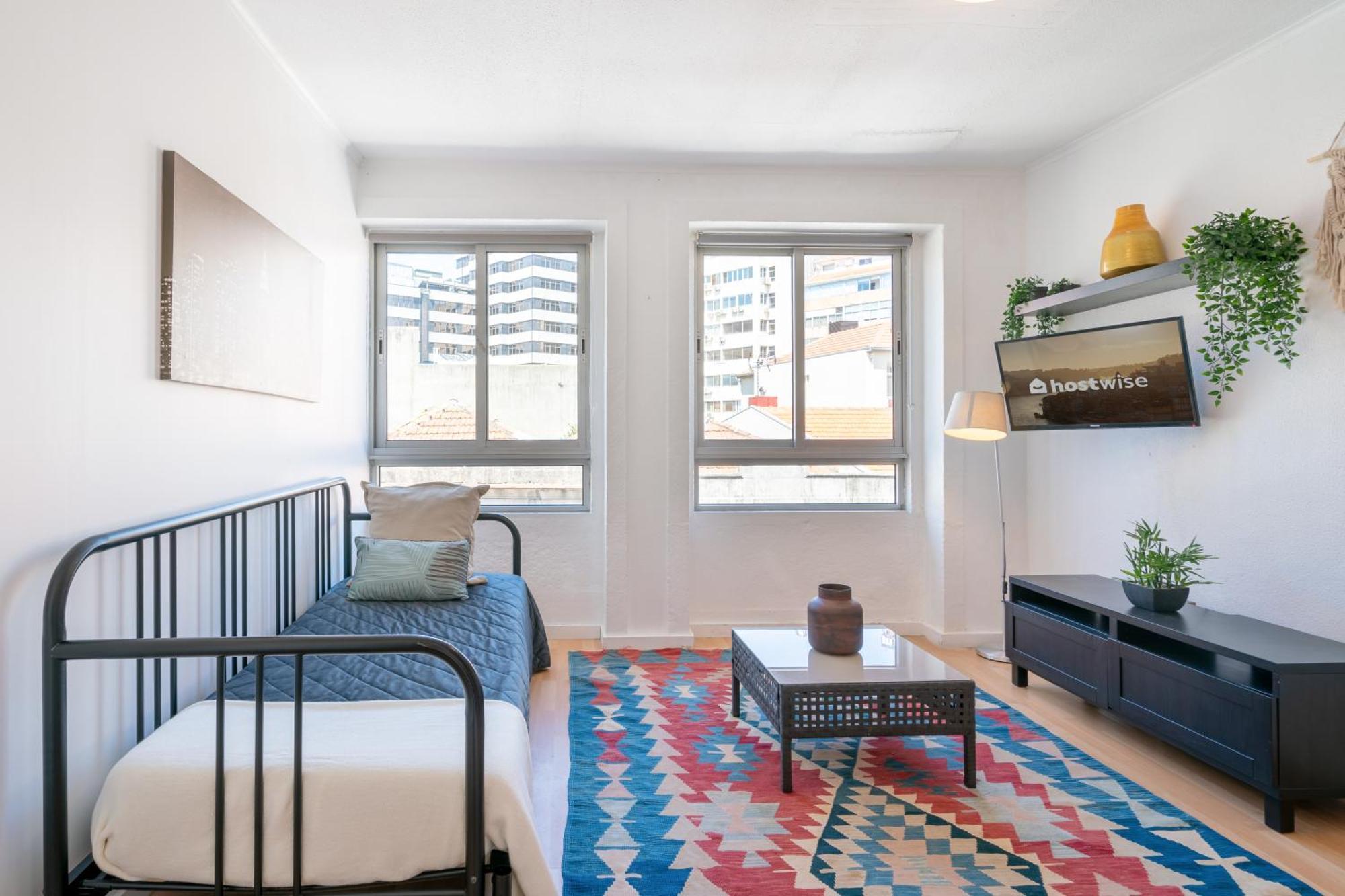 Host Wise - Large Flat W Terrace - Ace Location At Aliados Apartment Porto Exterior photo