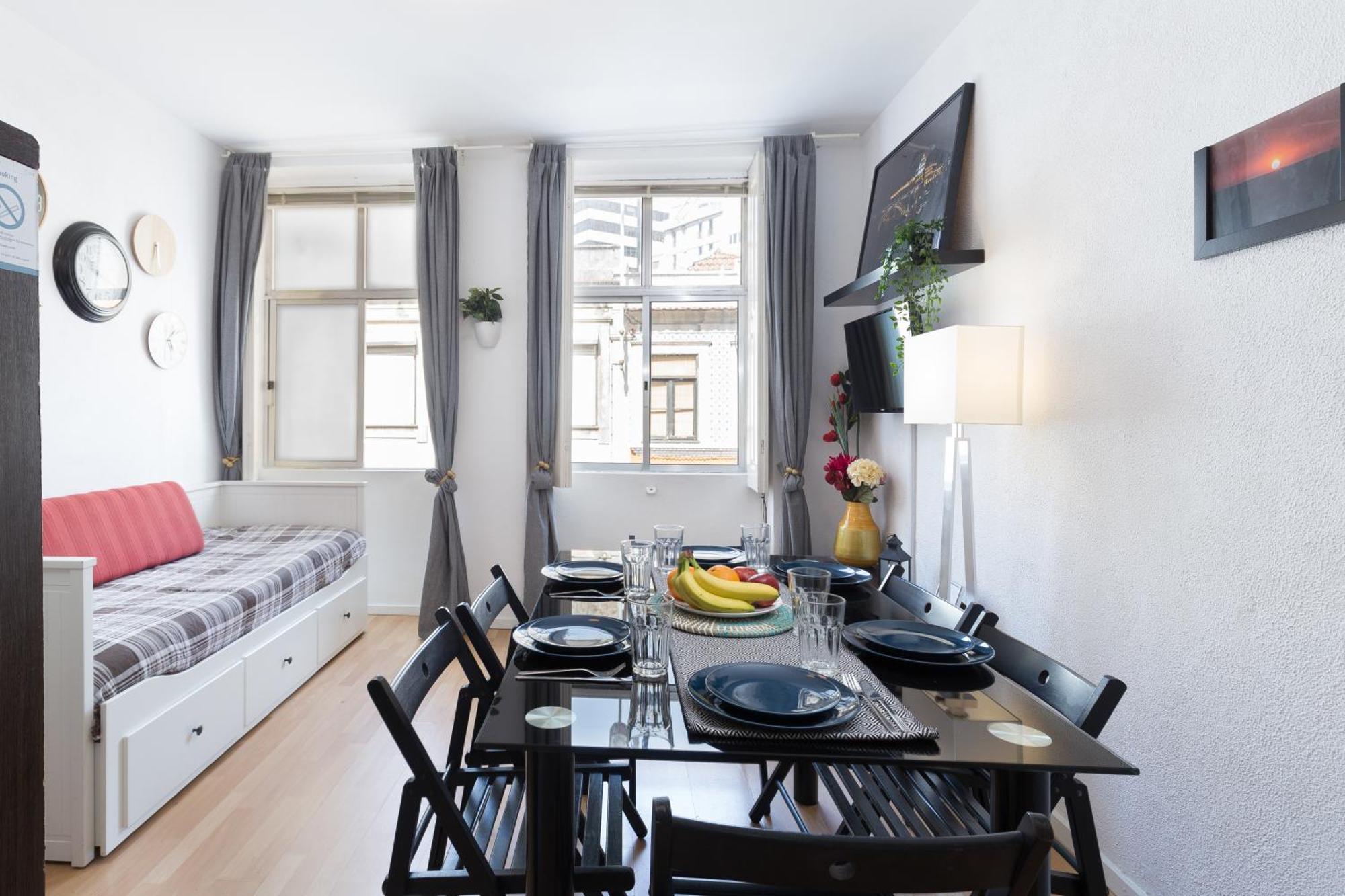 Host Wise - Large Flat W Terrace - Ace Location At Aliados Apartment Porto Exterior photo