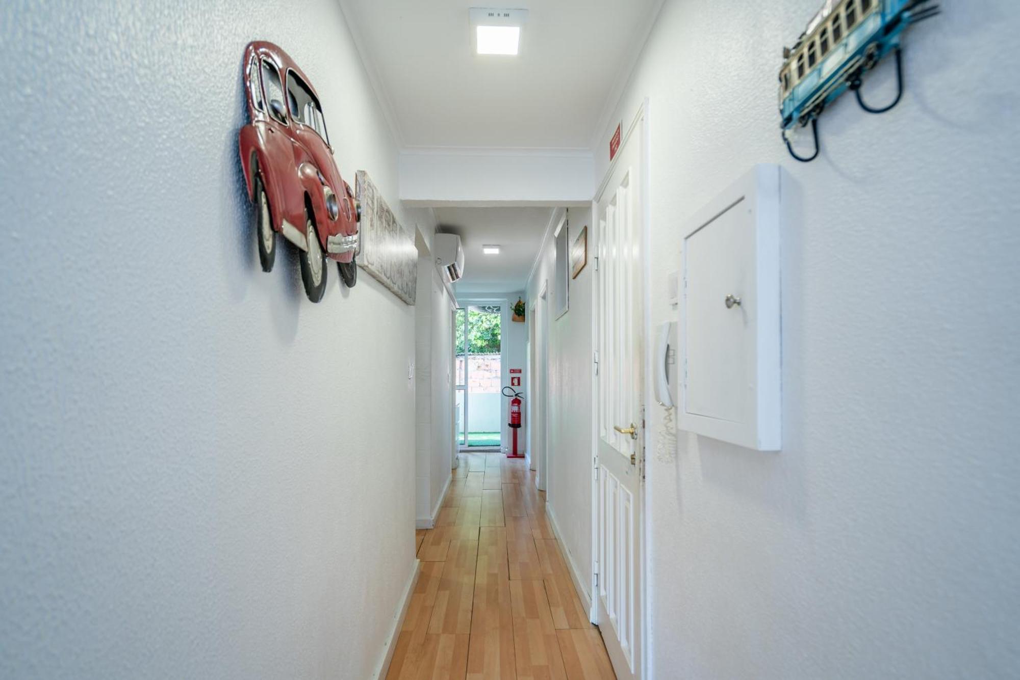 Host Wise - Large Flat W Terrace - Ace Location At Aliados Apartment Porto Room photo