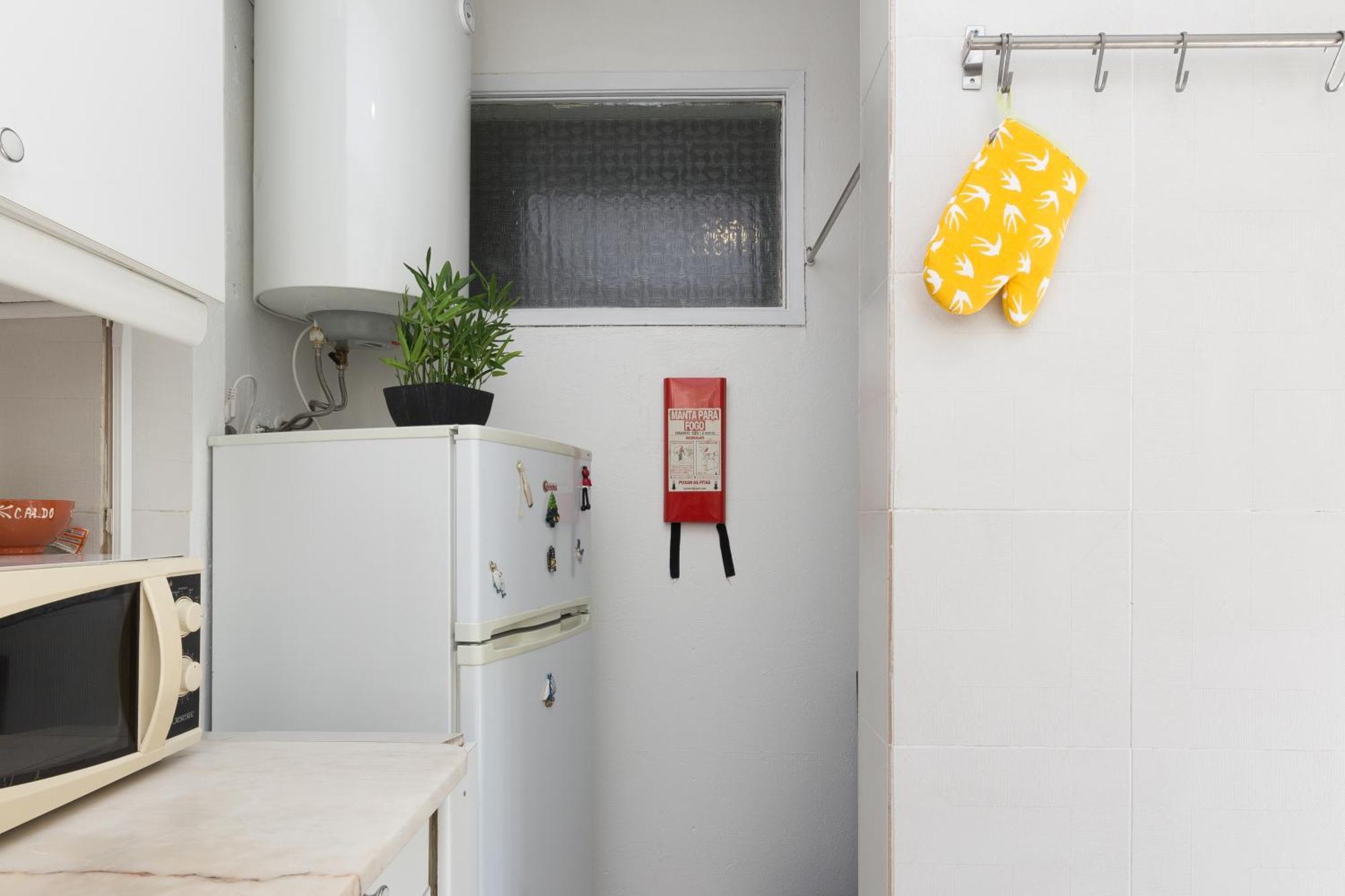 Host Wise - Large Flat W Terrace - Ace Location At Aliados Apartment Porto Room photo